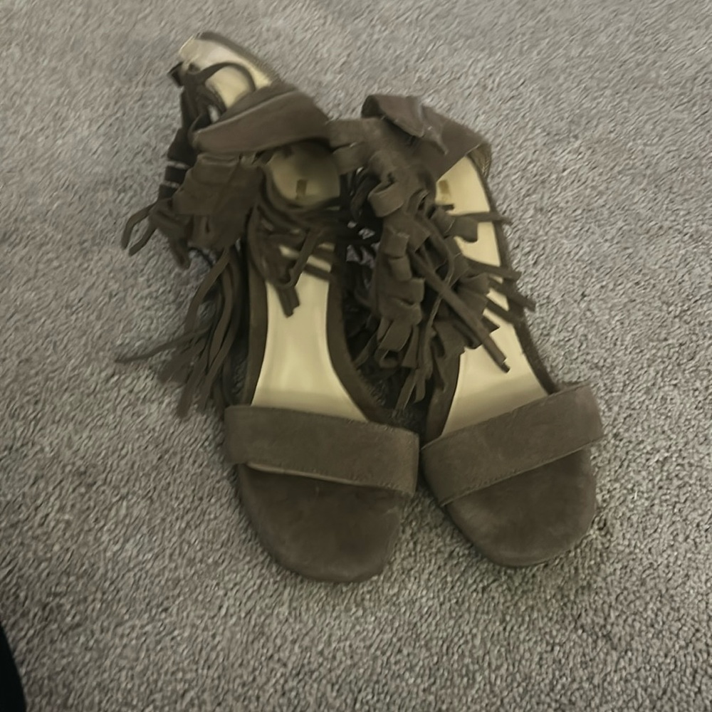Matiko wedge heels